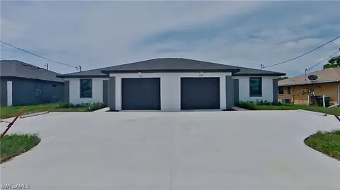 902904 SE 8th St, Cape Coral, FL 33990