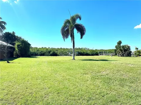 4899 Riverside Dr, Estero, FL 33928 photo 4