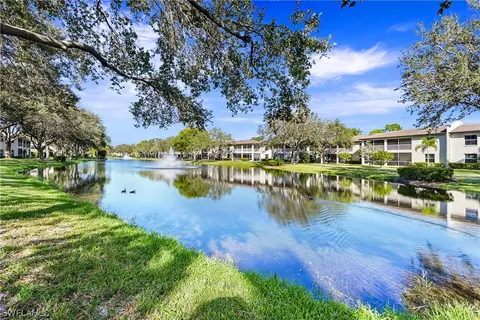 200 Diamond Cir #205, Naples, FL 34110