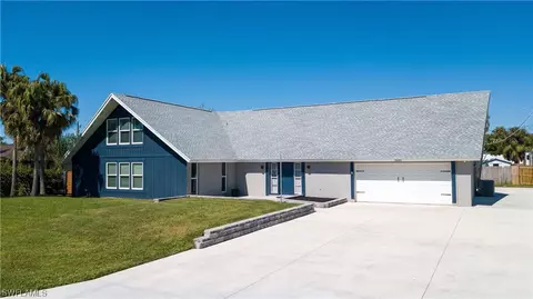 1549 Braeburn Rd, Fort Myers, FL 33919