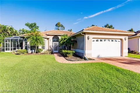 9011 W Ridge Ct, Fort Myers, FL 33912