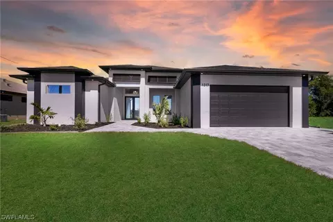 1317 SW 13th St, Cape Coral, FL 33991