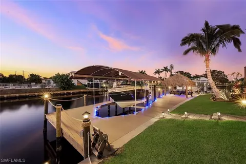 4530 SE 6th Ct, Cape Coral, FL 33904