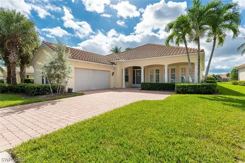 3419 Anguilla Way, Naples, FL 34119