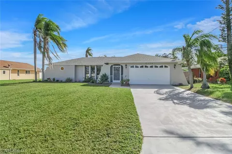 2110 SE 15th St, Cape Coral, FL 33990