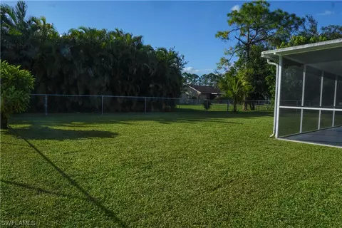 737 Grove Dr, Naples, FL 34120 photo 29