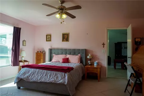 737 Grove Dr, Naples, FL 34120 photo 11