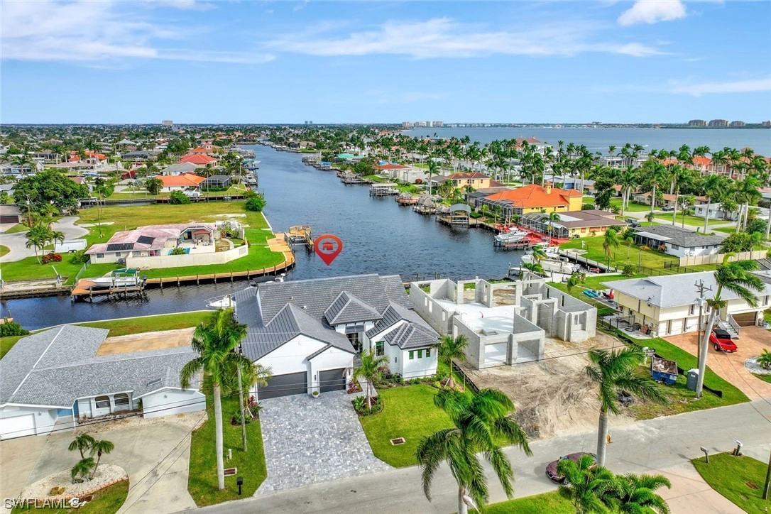 5349 BAYSHORE AVE  