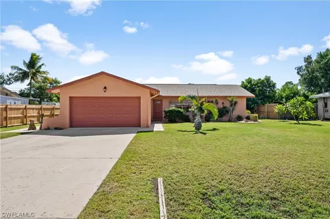 8212 San Carlos Blvd, Fort Myers, FL 33967