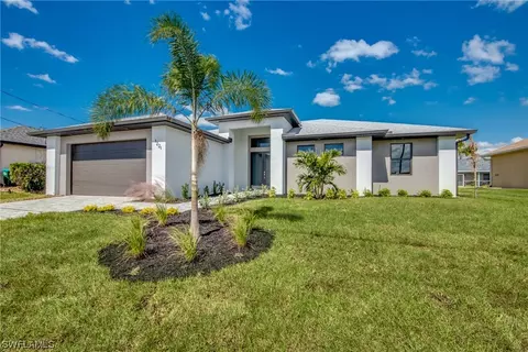 1221 SW 38th Ter, Cape Coral, FL 33914
