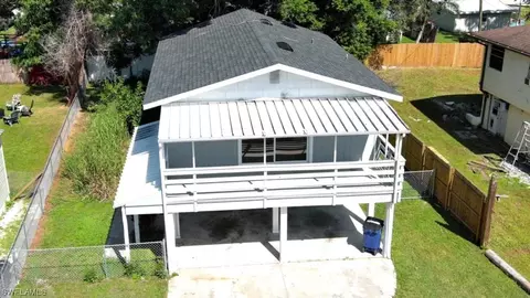 452 San Bernardino St, North Fort Myers, FL 33903