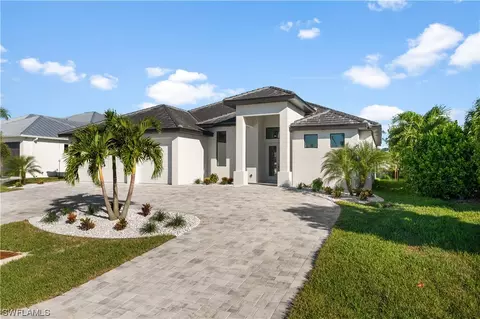 3317 Embers Pkwy W, Cape Coral, FL 33993