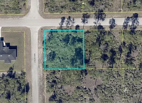 4100 E 2nd St, Lehigh Acres, FL 33936