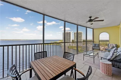 2797 1st St #1404, Fort Myers, FL 33916