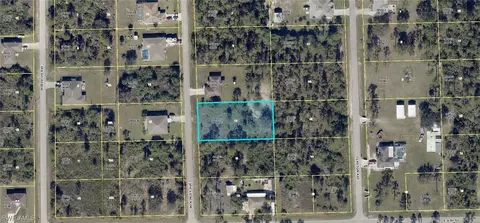 904 Mckinley Ave, Lehigh Acres, FL 33972