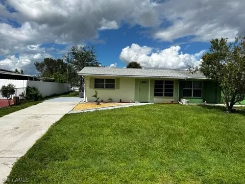 1103 Wesley St W, Lehigh Acres, FL 33936