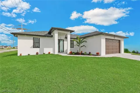 2331 NW 8th Pl, Cape Coral, FL 33993