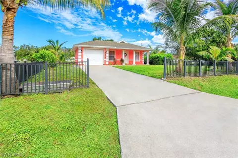 4311 Woodside Ave, Fort Myers, FL 33905