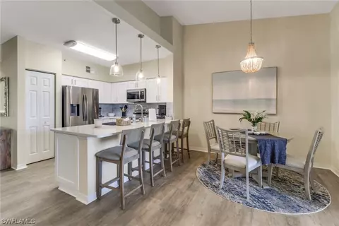 20221 Estero Gardens Cir #204, Estero, FL 33928