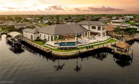 1967 SE 36th Ter, Cape Coral, FL 33904