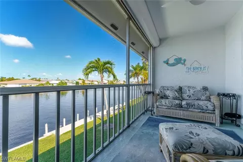 4026 SE 12th Ave #205, Cape Coral, FL 33904