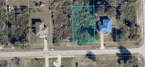 2804 73 St W, Lehigh Acres, FL 33971