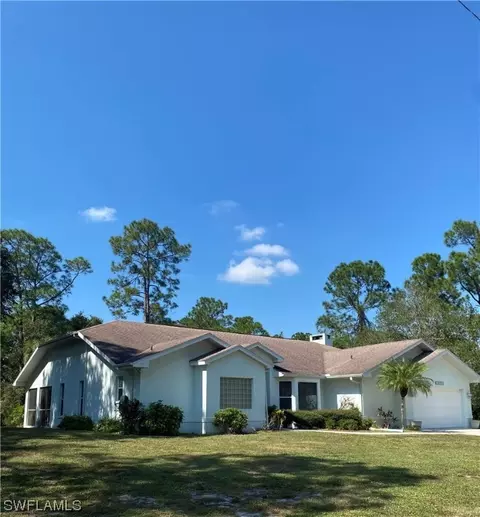 1675 Palmetto Ave, Lehigh Acres, FL 33972