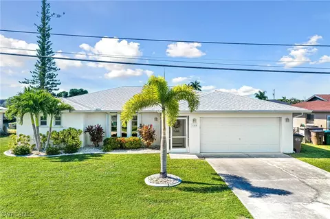 1418 SE 23rd Pl, Cape Coral, FL 33990
