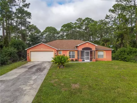 403 5th Ave, Lehigh Acres, FL 33972