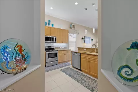 20409 Foxworth Cir, Estero, FL 33928 photo 12