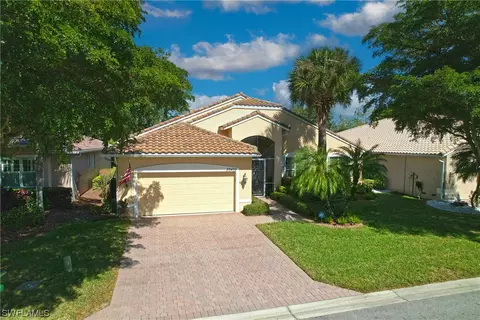 20409 Foxworth Cir, Estero, FL 33928 photo 2