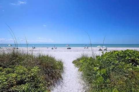 1501 Middle Gulf Dr #E208, Sanibel, FL 33957