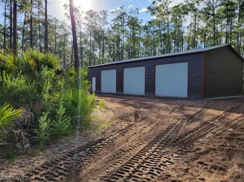 17900 Sabal Palm Dr, North Fort Myers, FL 33917