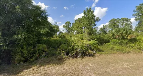1035 Card St E, Lehigh Acres, FL 33974