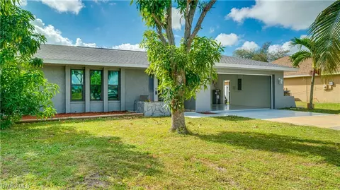 614 Gleason Pkwy, Cape Coral, FL 33914