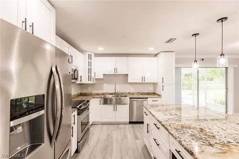 1812 Coral Point Dr, Cape Coral, FL 33990