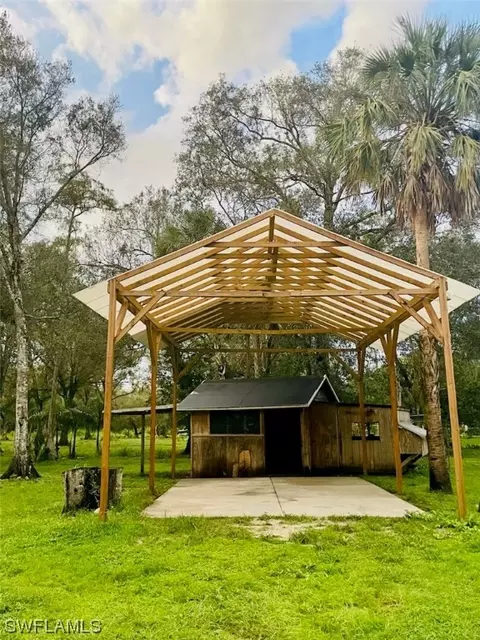 291 22nd St NE, Naples, FL 34120 photo 9