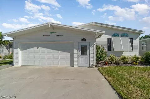 17571 Canal Cove Ct, Fort Myers Beach, FL 33931