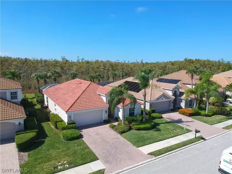 9140 Shadow Glen Way, Fort Myers, FL 33913