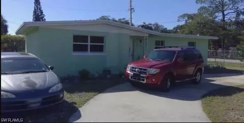 2400 Kennesaw St, Fort Myers, FL 33901