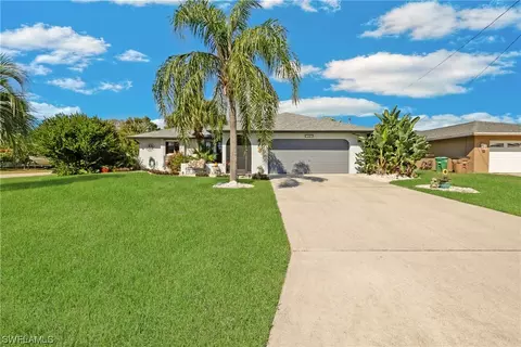 1829 SE 1st Ter, Cape Coral, FL 33990