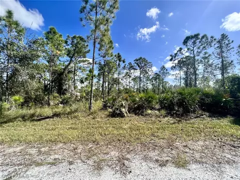 12292 Escuela Dr, Punta Gorda, FL 33955