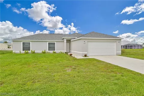 919 NE 10th Ln, Cape Coral, FL 33909