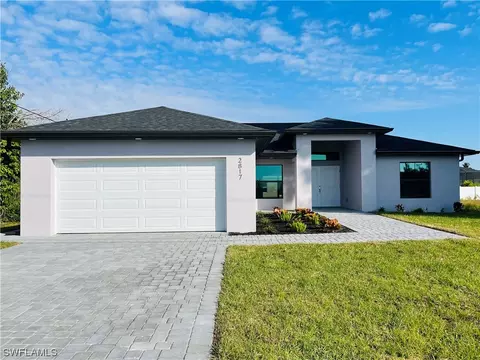 2817 SW 3rd St, Cape Coral, FL 33991