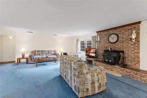 955 Ivan Blvd, Labelle, FL 33935 photo 10