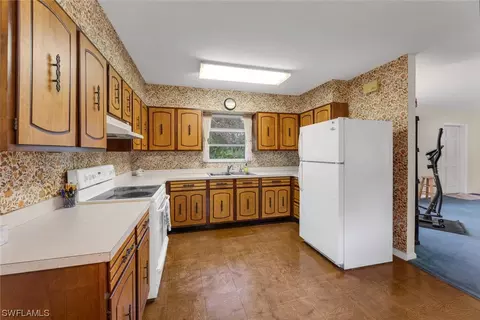 955 Ivan Blvd, Labelle, FL 33935 photo 11