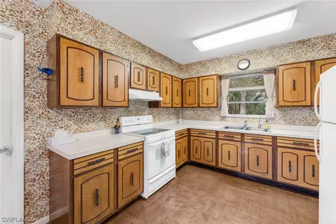 955 Ivan Blvd, Labelle, FL 33935 photo 12
