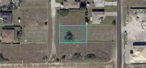 802 Curtis Ave N, Lehigh Acres, FL 33971
