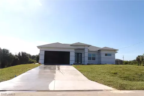 3209 34th St SW, Lehigh Acres, FL 33976
