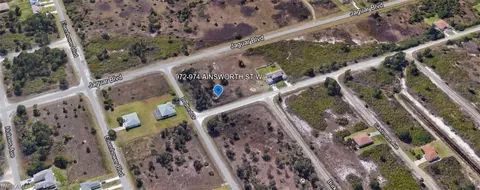 972-974 Ainsworth St W, Lehigh Acres, FL 33974